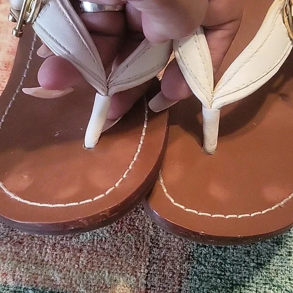 BEAUTIFUL!!! Tory Burch white leather sandals 7.5 - Picture 4 of 6